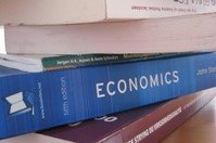Economics Tutor